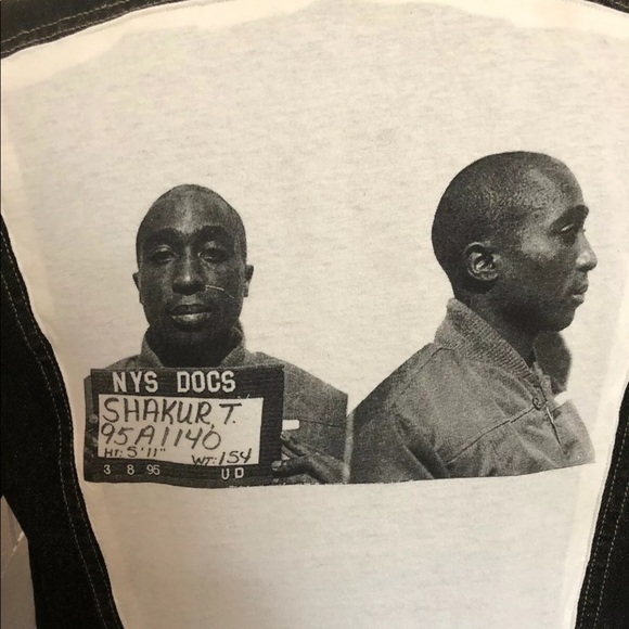 80s Guess x Tupac 2Pac Mugshot Custom Denim Jacket - Picture 2 of 8
